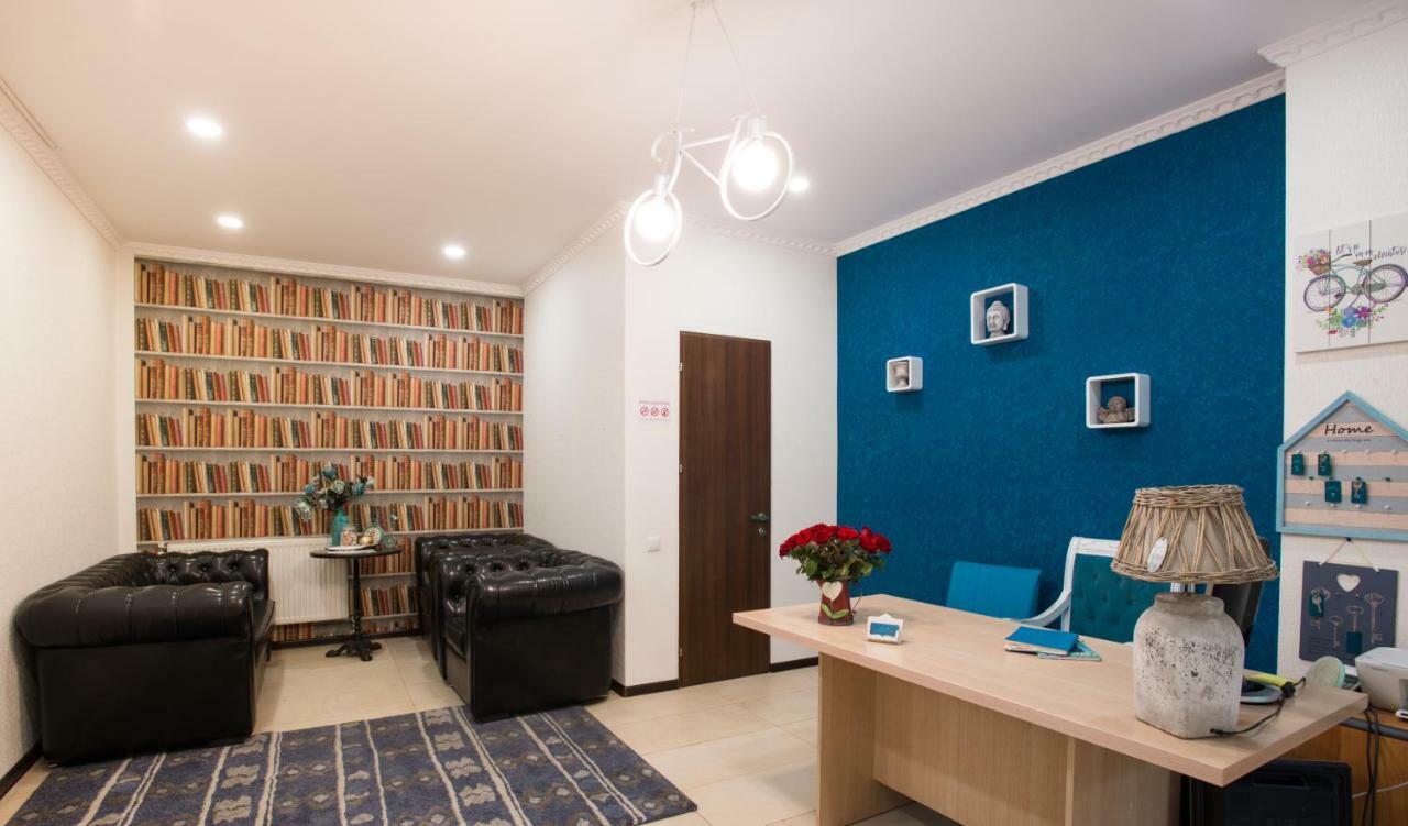 Accent Hotel Tbilisi Esterno foto