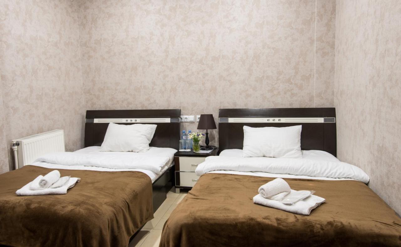 Accent Hotel Tbilisi Esterno foto